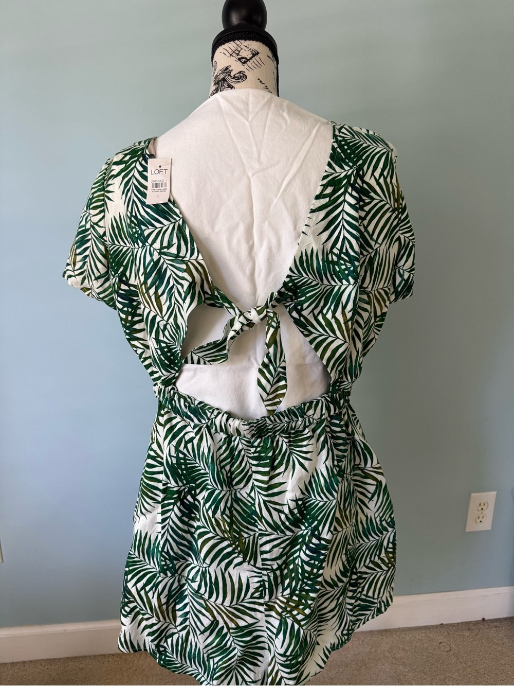 LOFT Palm Print Tie Back Linen Blend Romper Size Large NEW with Tags - Picture 2 of 4